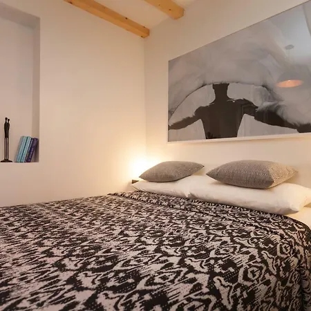 Apartments Stube 4 Rovinj Exterior photo
